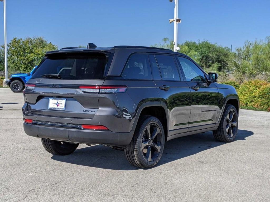 new 2024 Jeep Grand Cherokee car, priced at $41,765