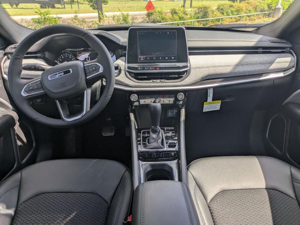 new 2025 Jeep Compass car, priced at $24,818