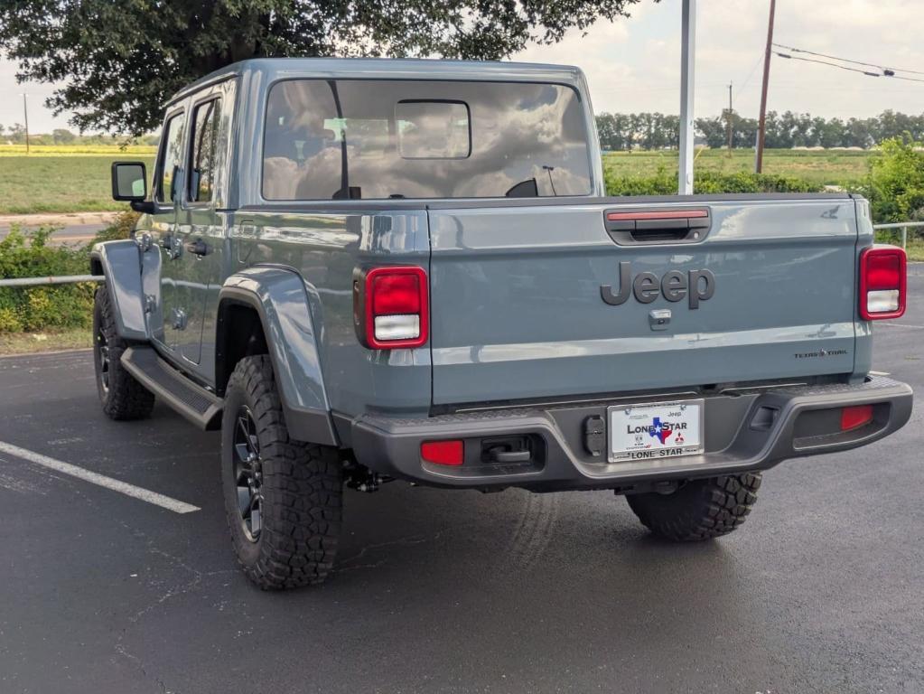 new 2025 Jeep Gladiator car, priced at $39,854