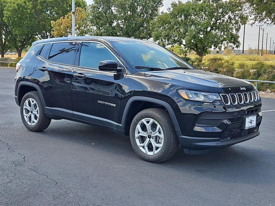 new 2025 Jeep Compass car, priced at $27,090