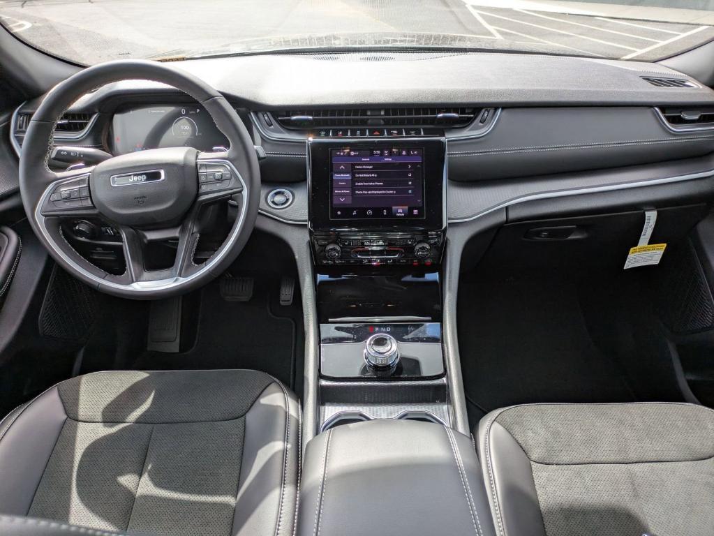 new 2025 Jeep Grand Cherokee L car, priced at $38,694