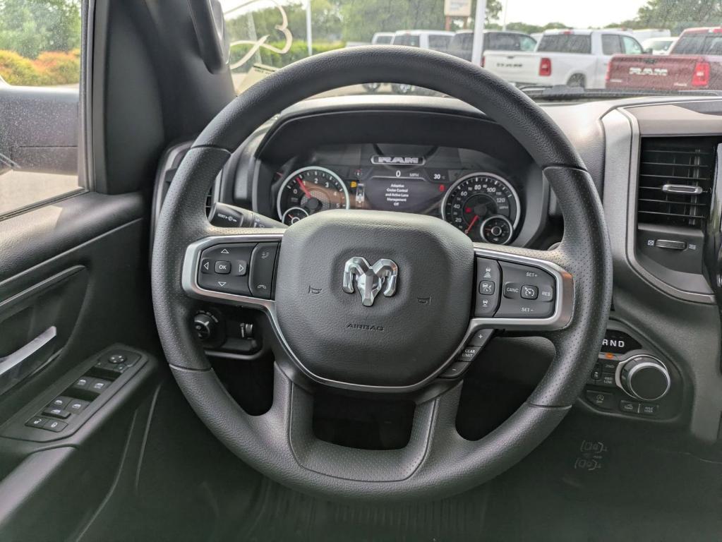 new 2025 Ram 1500 car, priced at $44,615