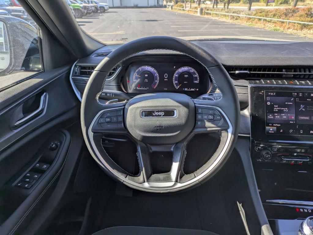 new 2025 Jeep Grand Cherokee car, priced at $38,730