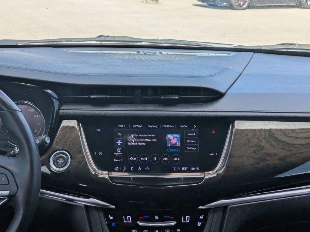 used 2022 Cadillac XT6 car, priced at $28,607