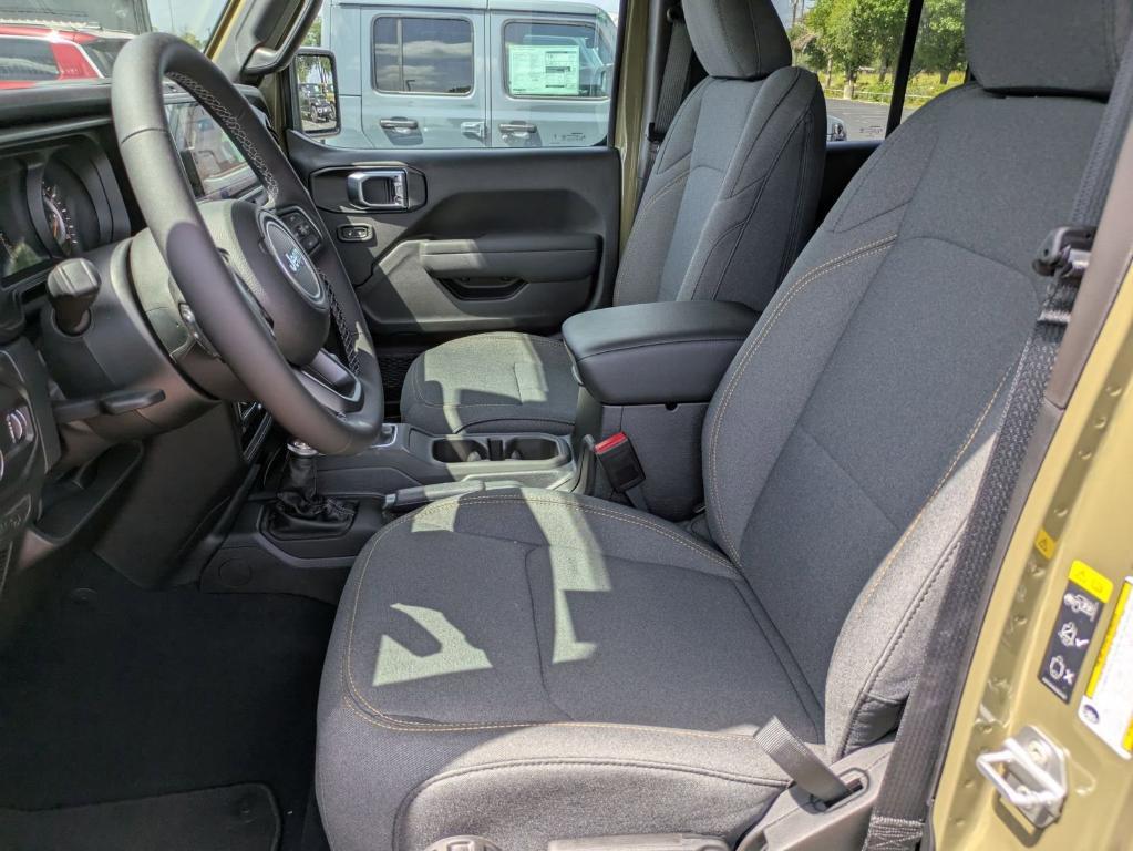 new 2025 Jeep Wrangler car, priced at $42,629