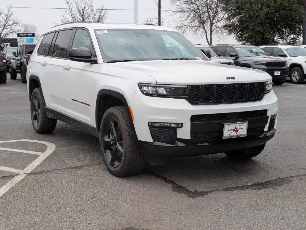 new 2025 Jeep Grand Cherokee L car, priced at $46,270