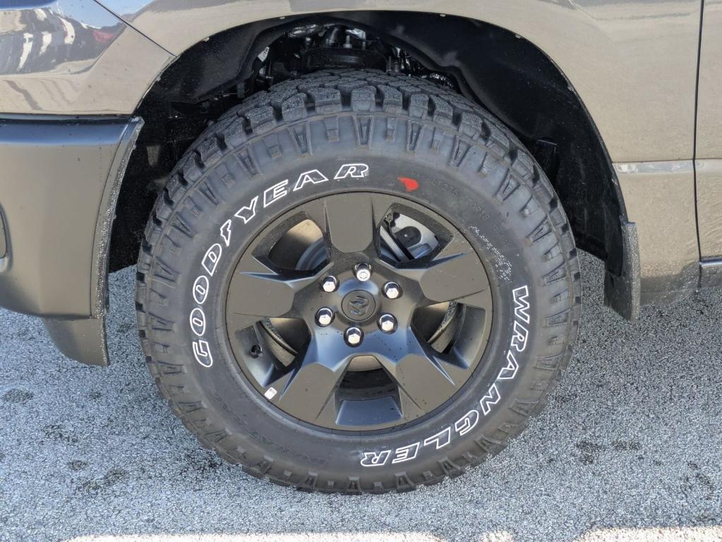new 2025 Ram 1500 car, priced at $44,665