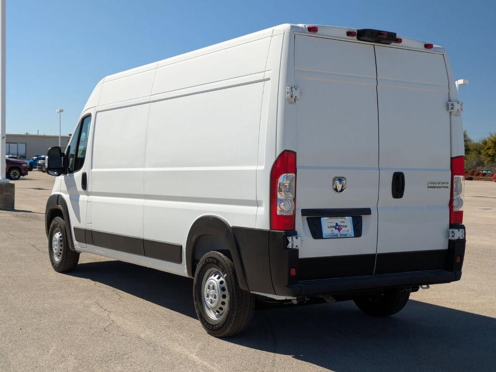 new 2025 Ram ProMaster 2500 car, priced at $51,265