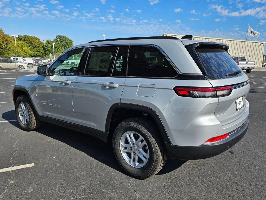 new 2025 Jeep Grand Cherokee car, priced at $35,525