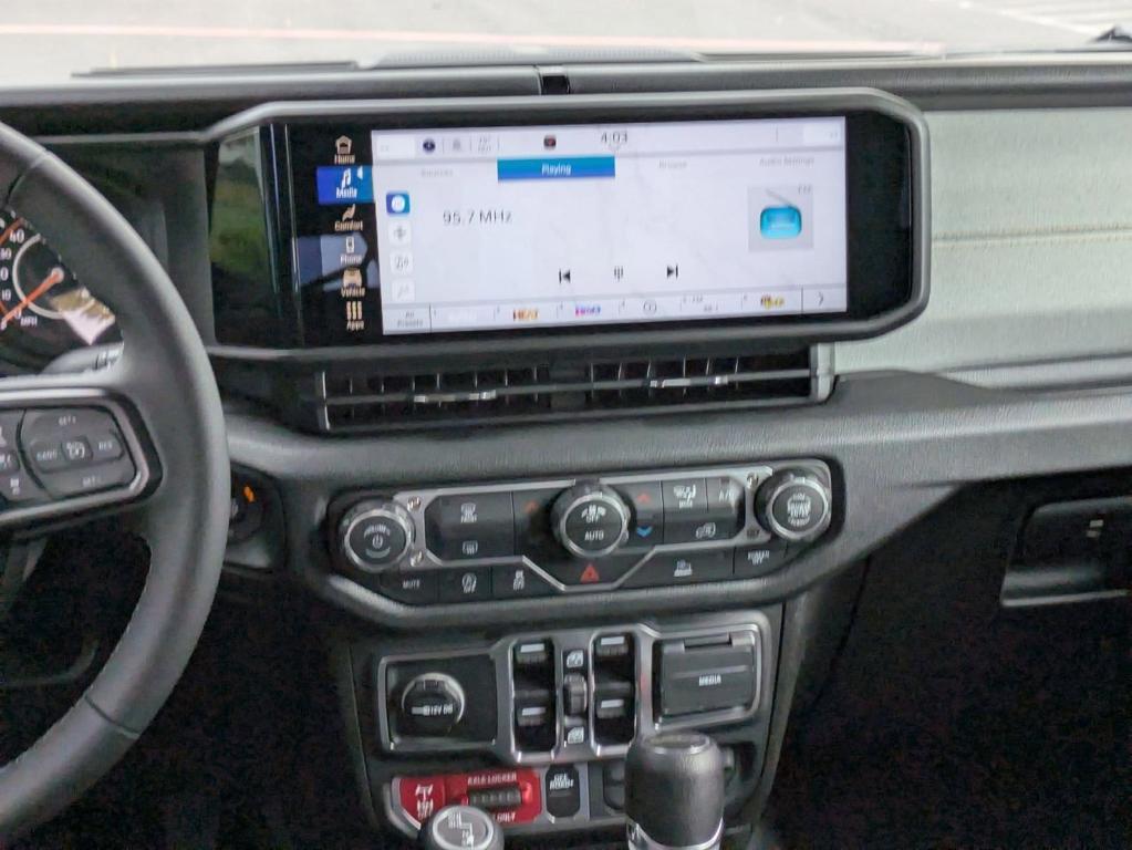 new 2026 Jeep Gladiator car, priced at $52,120