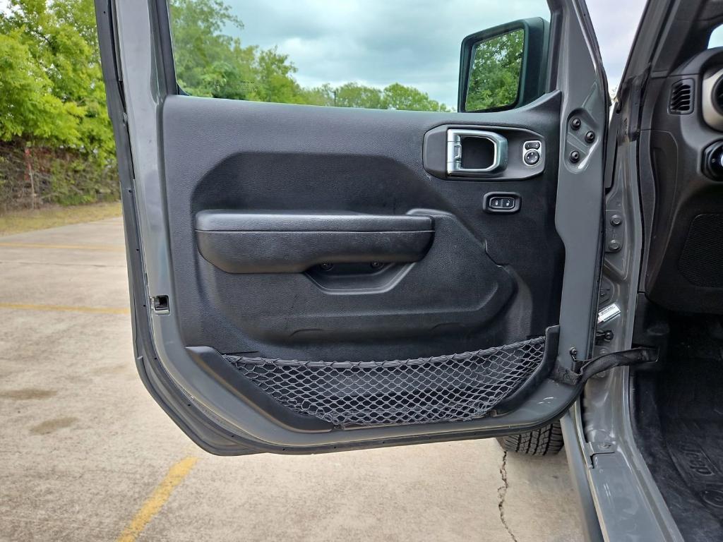 used 2020 Jeep Wrangler Unlimited car, priced at $38,995