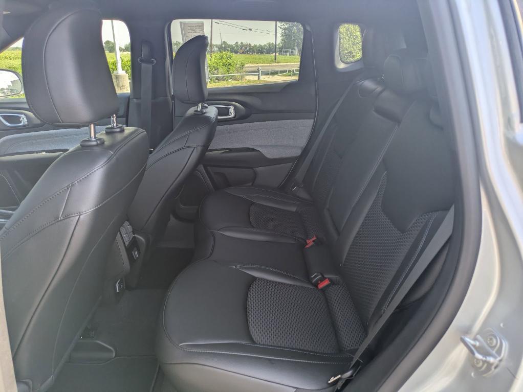 new 2025 Jeep Compass car, priced at $25,413