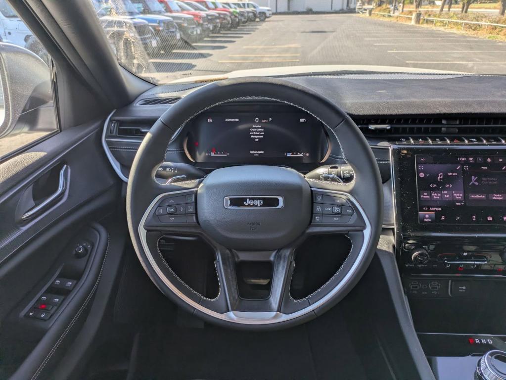 new 2025 Jeep Grand Cherokee car, priced at $34,625