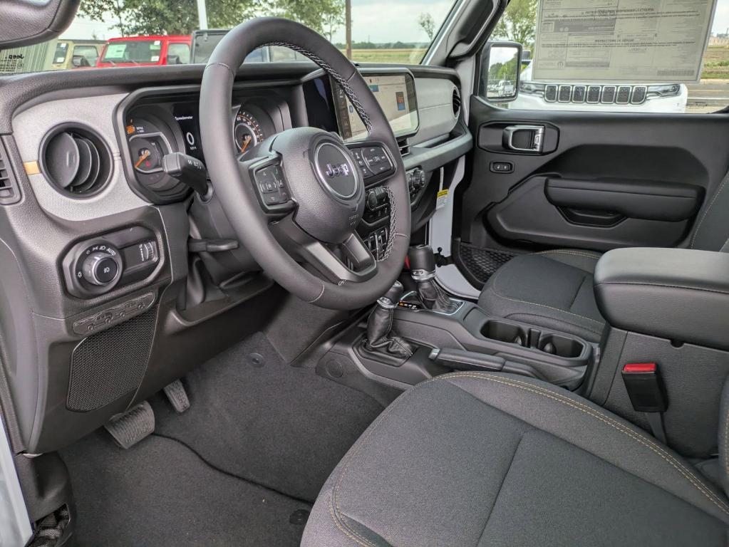 new 2025 Jeep Wrangler car, priced at $42,034