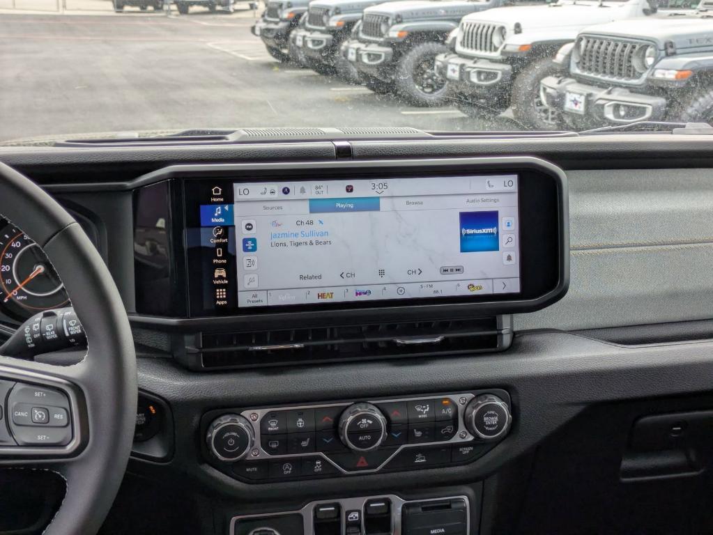 new 2025 Jeep Wrangler car, priced at $42,629
