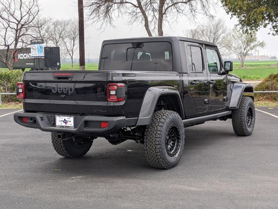 new 2024 Jeep Gladiator car