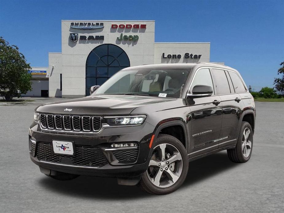 new 2024 Jeep Grand Cherokee car, priced at $44,370