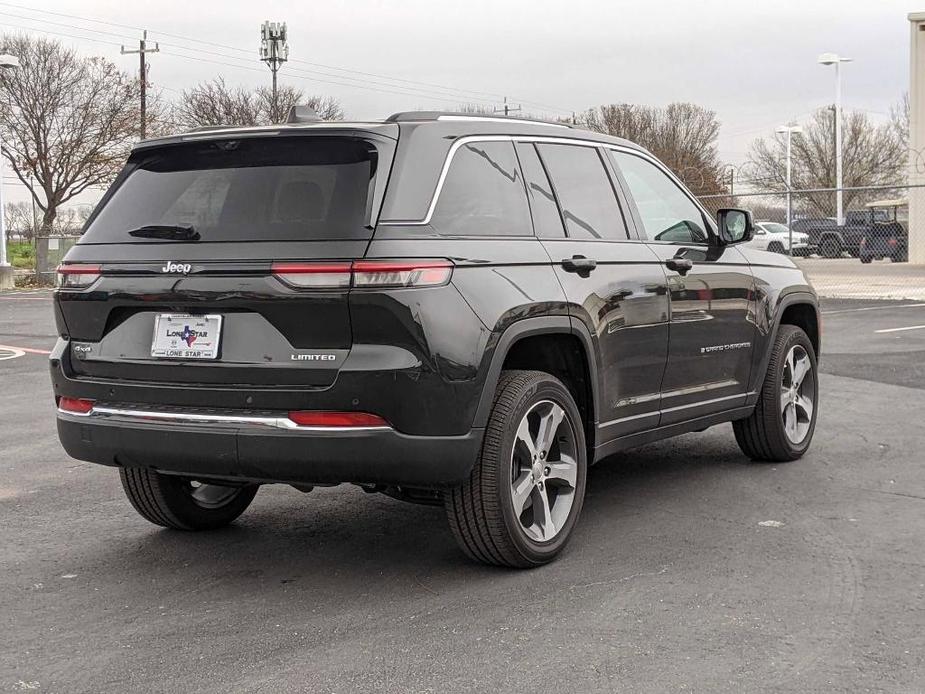 new 2024 Jeep Grand Cherokee car, priced at $44,370