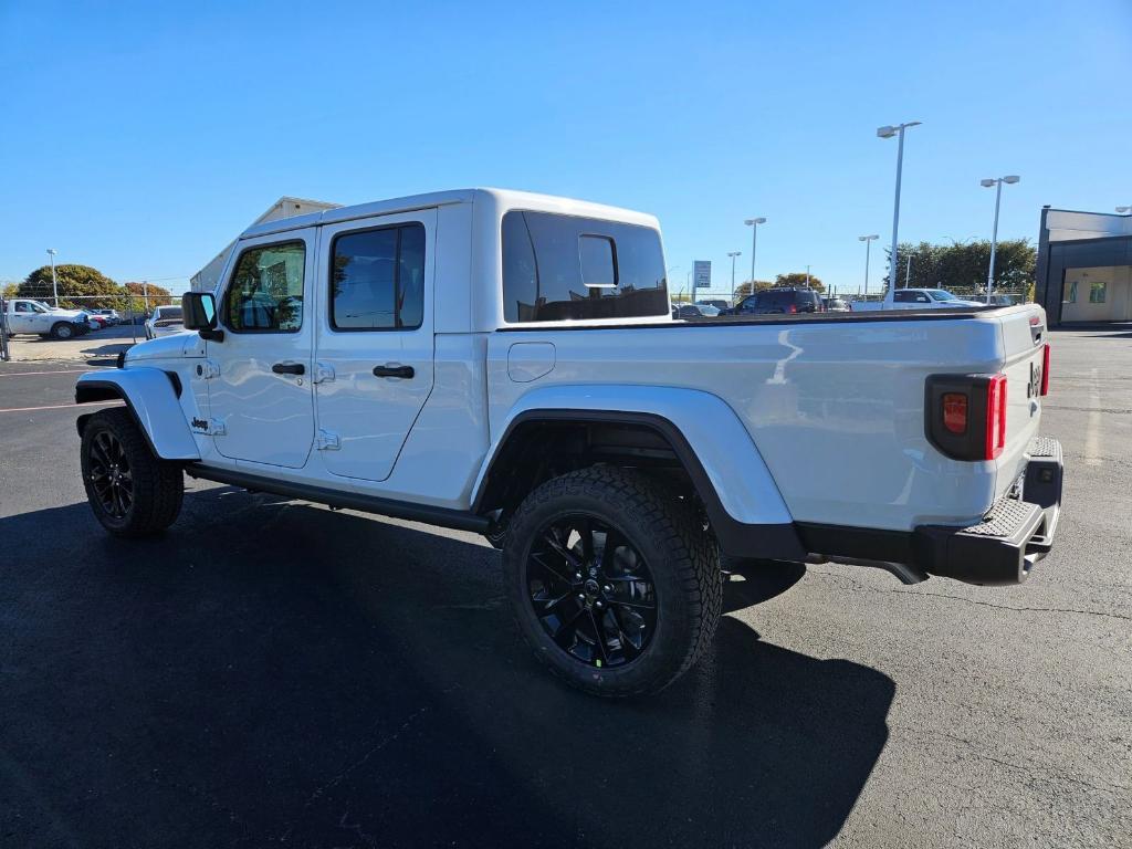 new 2025 Jeep Gladiator car, priced at $38,860