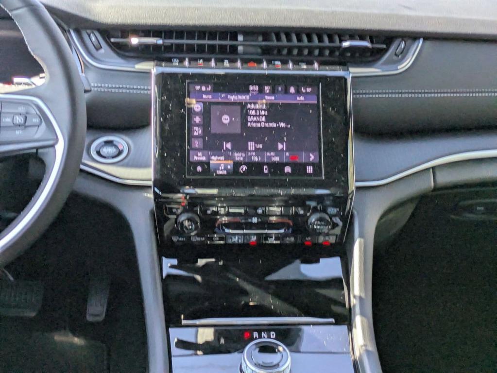 new 2025 Jeep Grand Cherokee car, priced at $38,730