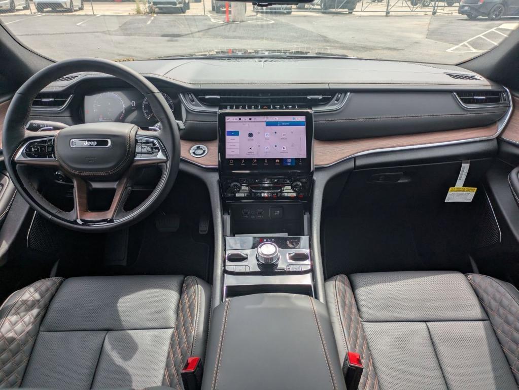 new 2025 Jeep Grand Cherokee L car, priced at $63,776