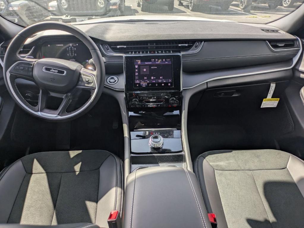 new 2025 Jeep Grand Cherokee L car, priced at $38,099