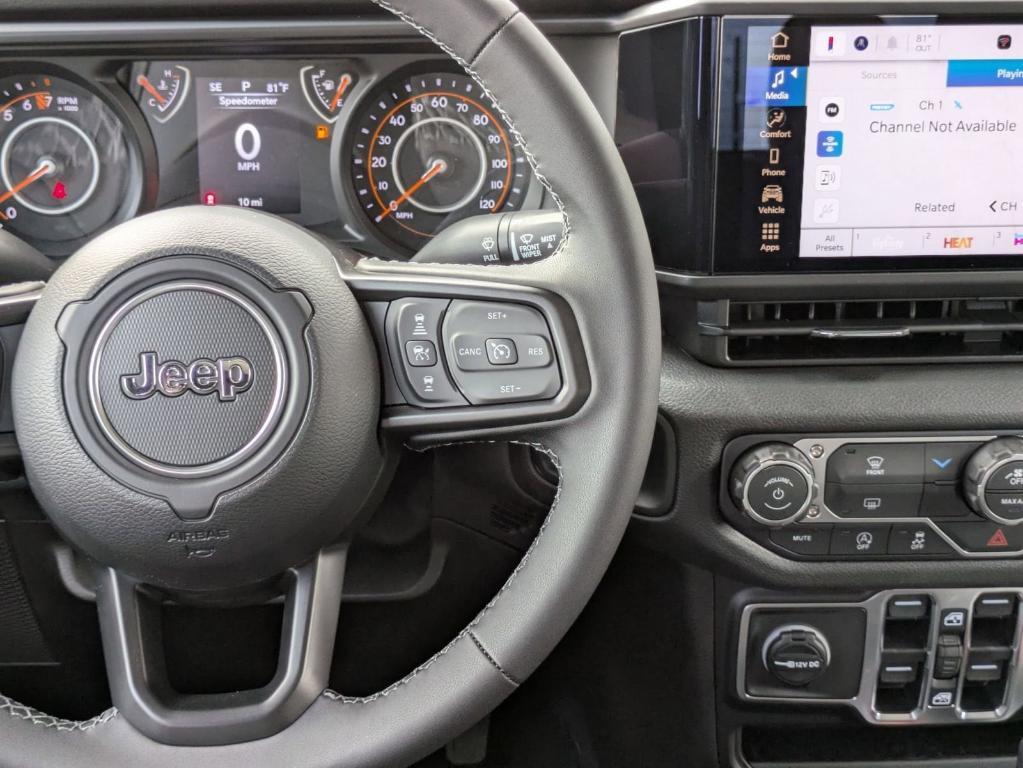 new 2025 Jeep Gladiator car, priced at $40,435