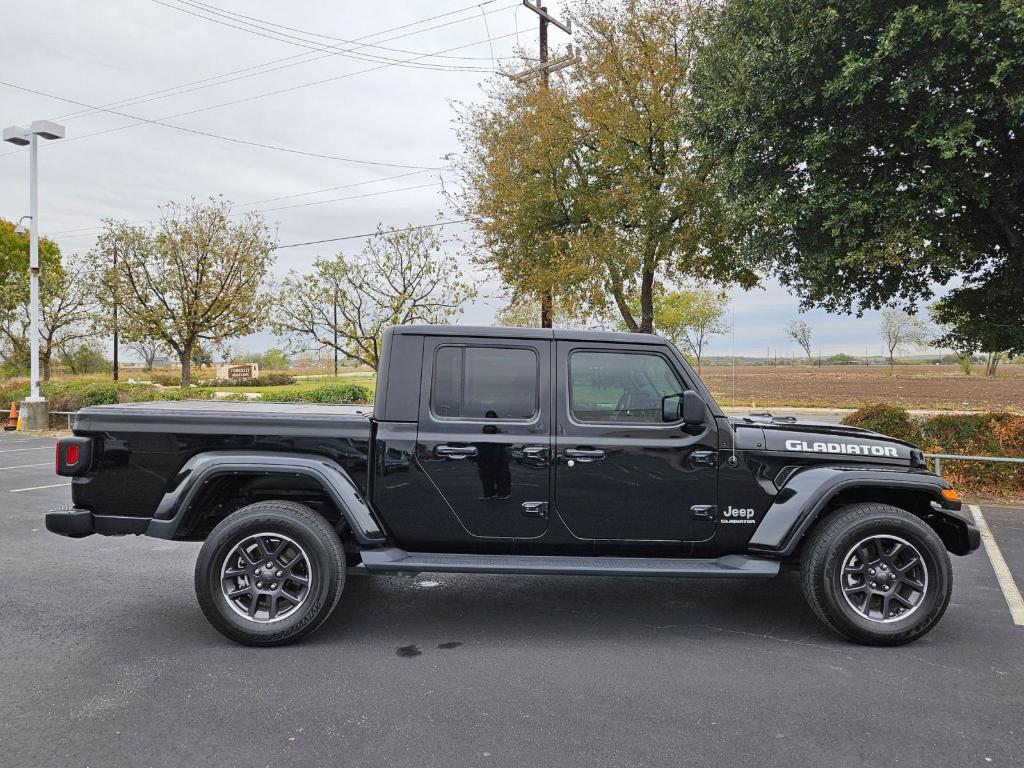 used 2022 Jeep Gladiator car, priced at $35,995