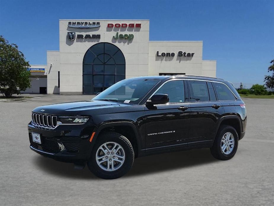 new 2025 Jeep Grand Cherokee car, priced at $39,925