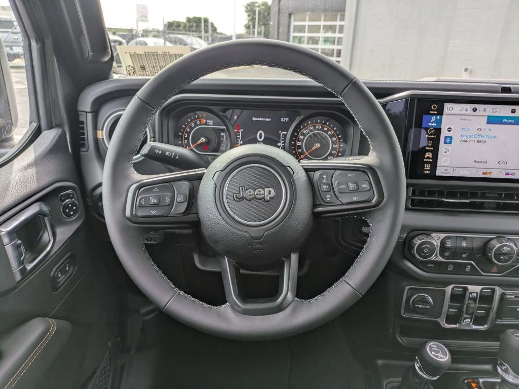 new 2025 Jeep Gladiator car, priced at $39,854
