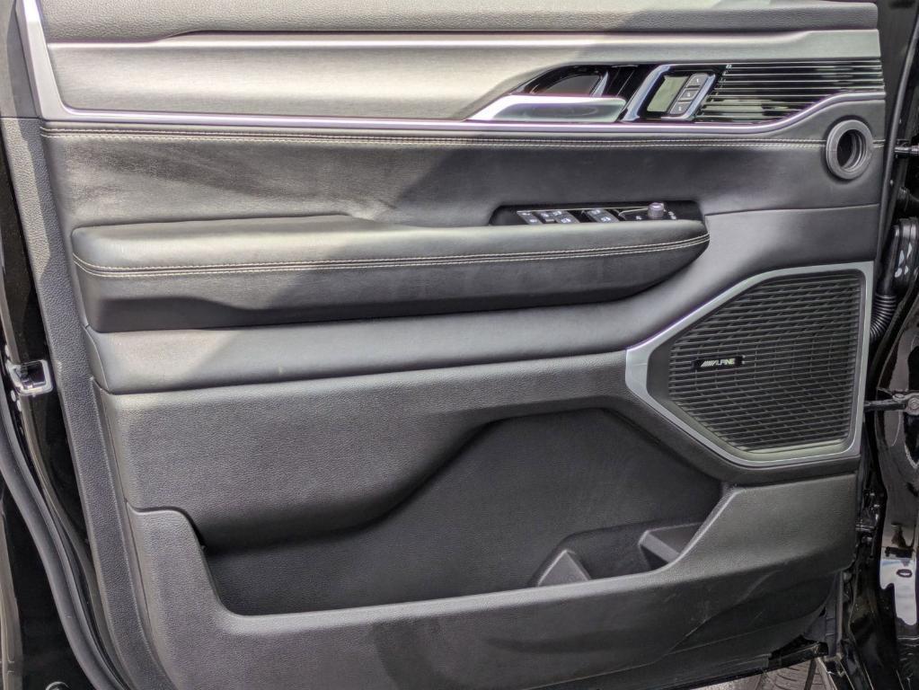 new 2025 Jeep Wagoneer L car, priced at $76,875