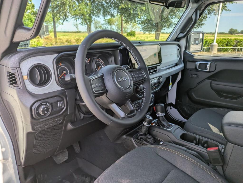 new 2025 Jeep Gladiator car, priced at $40,273
