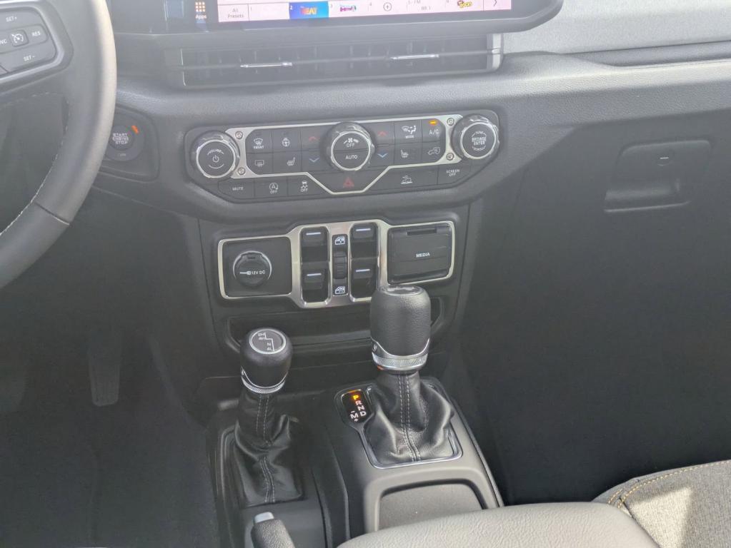 new 2025 Jeep Wrangler car, priced at $42,629