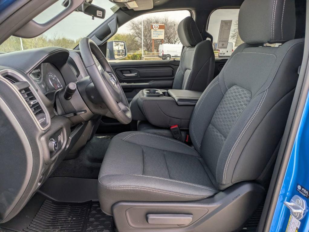 new 2025 Ram 1500 car, priced at $46,895