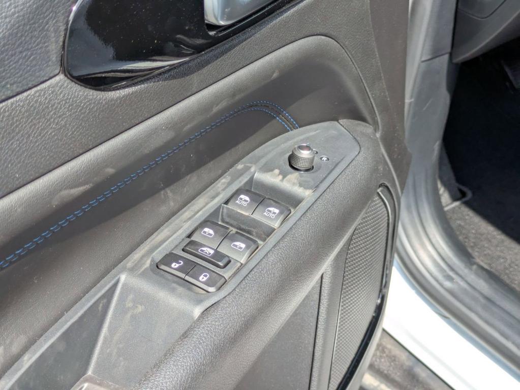 new 2025 Jeep Compass car, priced at $26,813