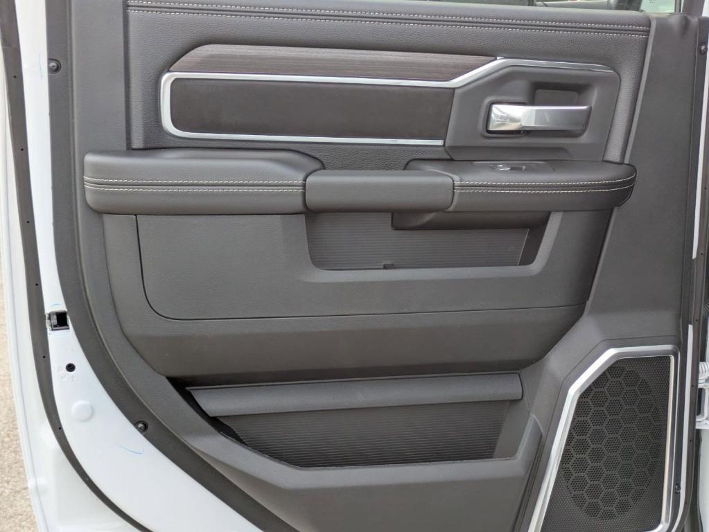new 2025 Ram 3500 car, priced at $79,990