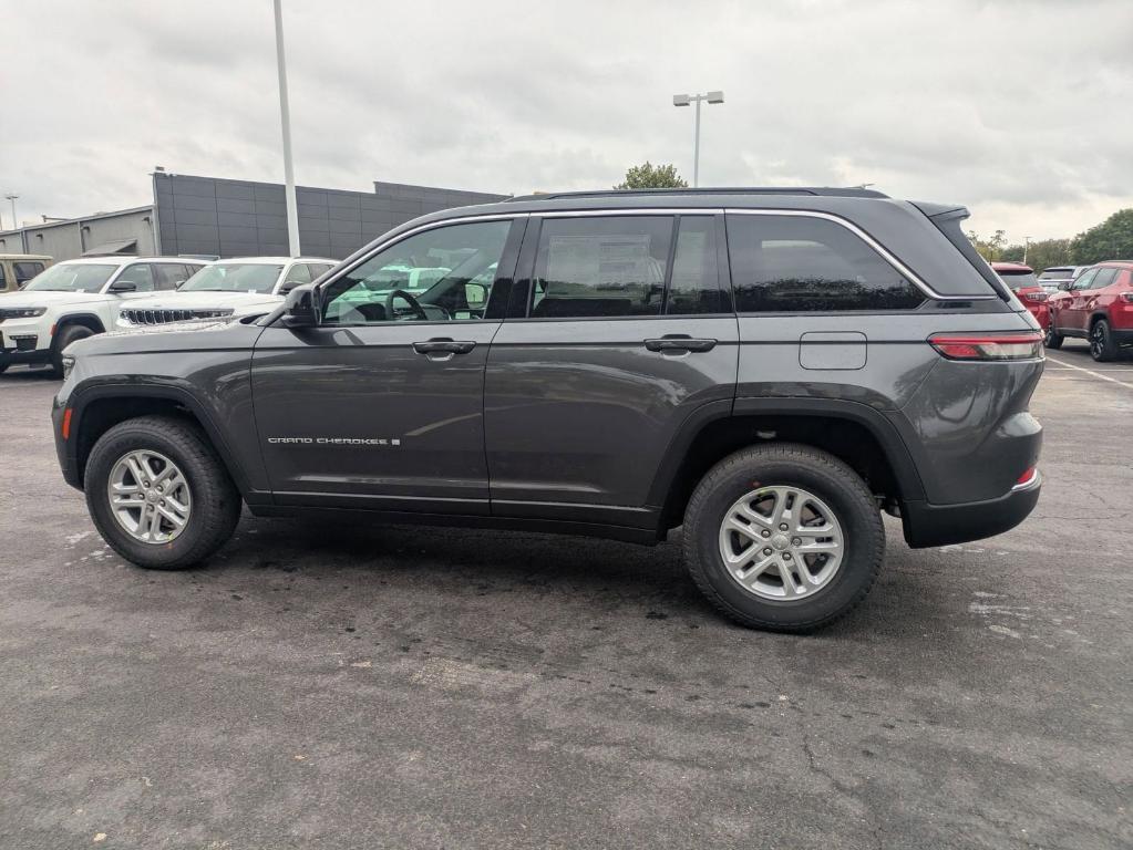 new 2025 Jeep Grand Cherokee car, priced at $33,870