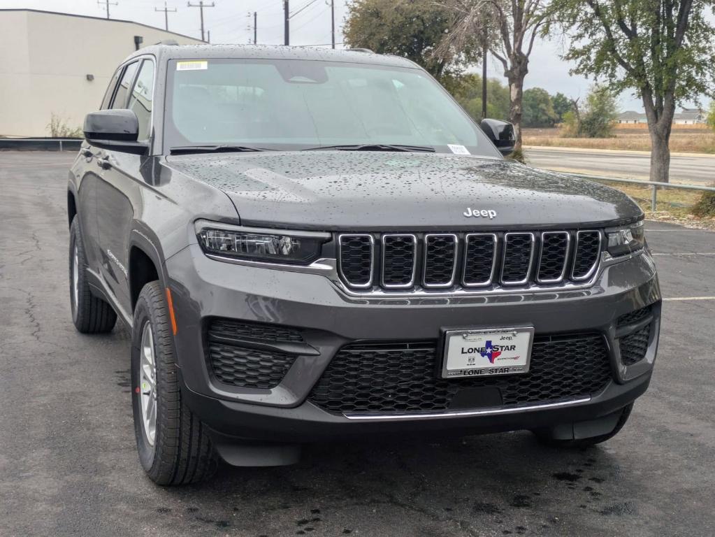 new 2025 Jeep Grand Cherokee car, priced at $33,870
