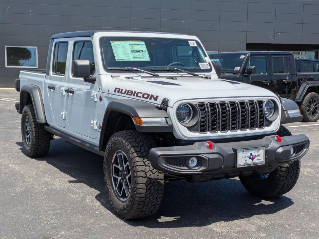 new 2025 Jeep Gladiator car, priced at $44,485