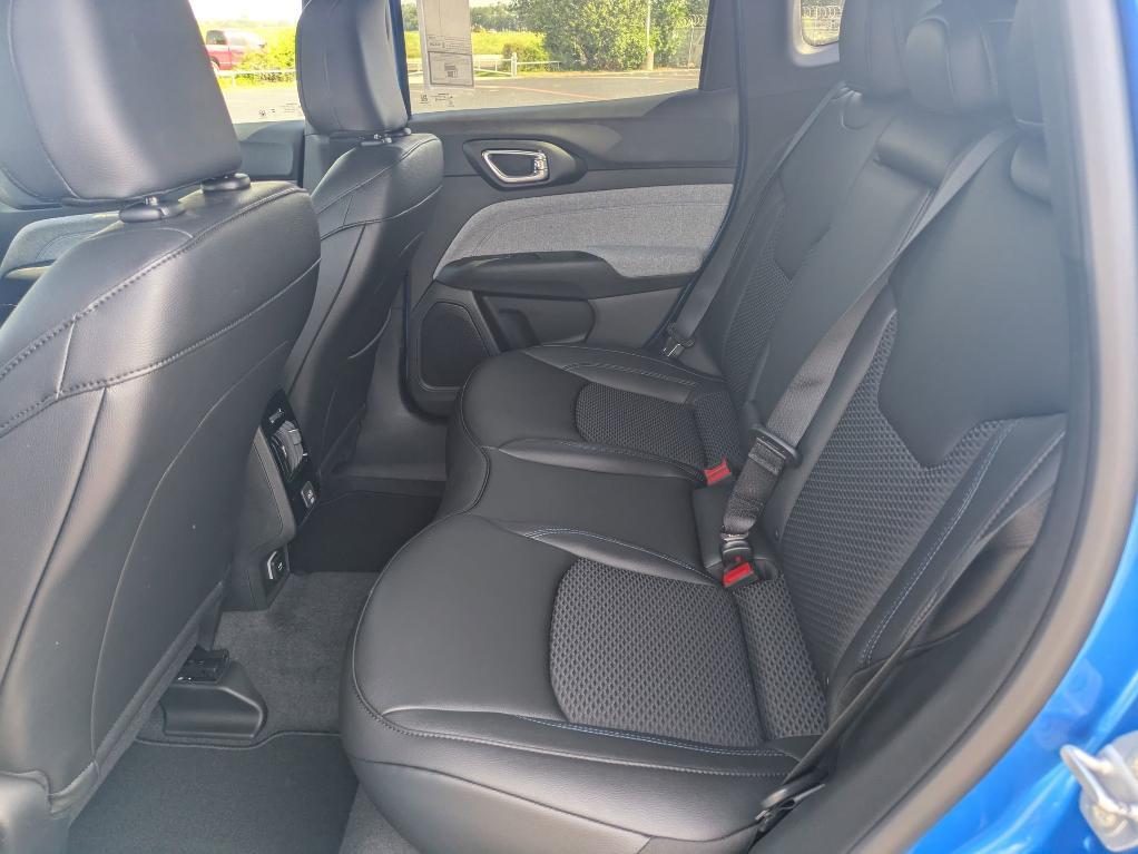 new 2025 Jeep Compass car, priced at $25,413