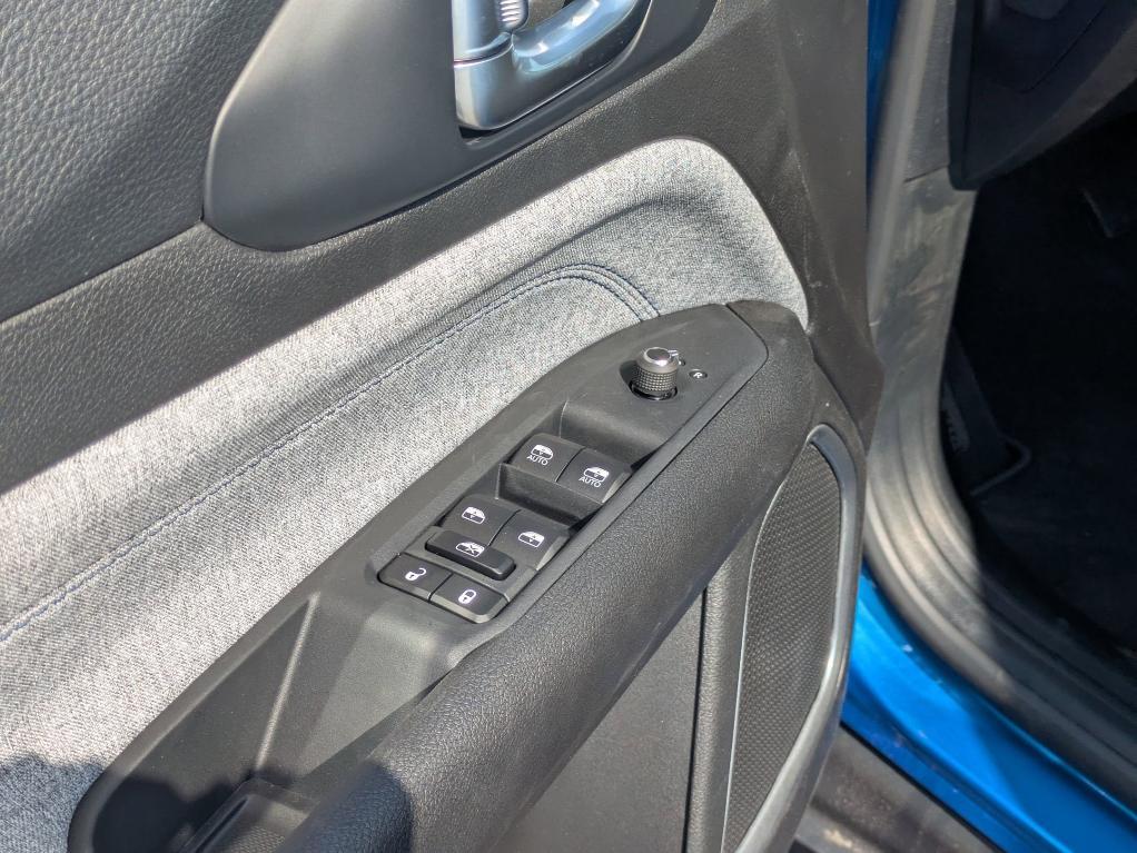 new 2025 Jeep Compass car, priced at $25,413