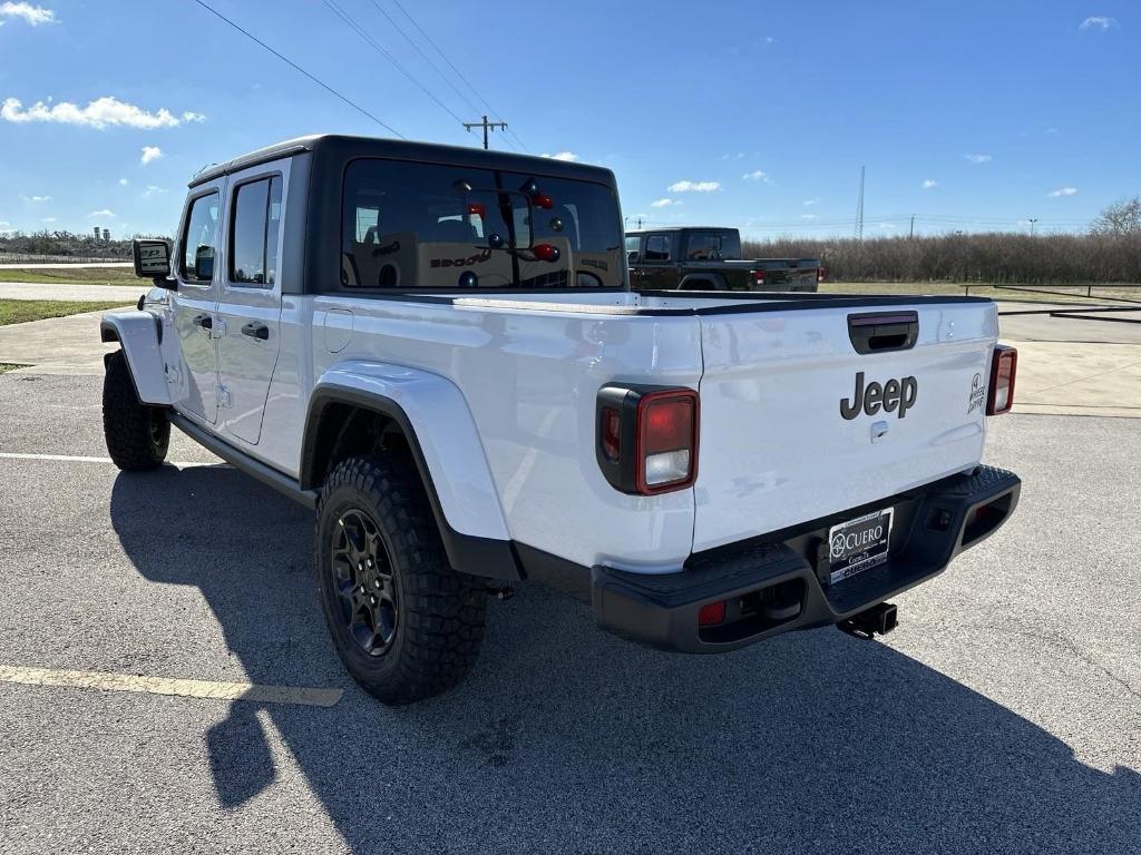 new 2023 Jeep Gladiator car, priced at $43,750