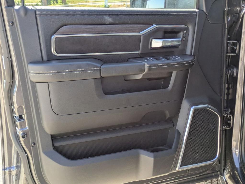 new 2025 Ram 3500 car, priced at $72,785