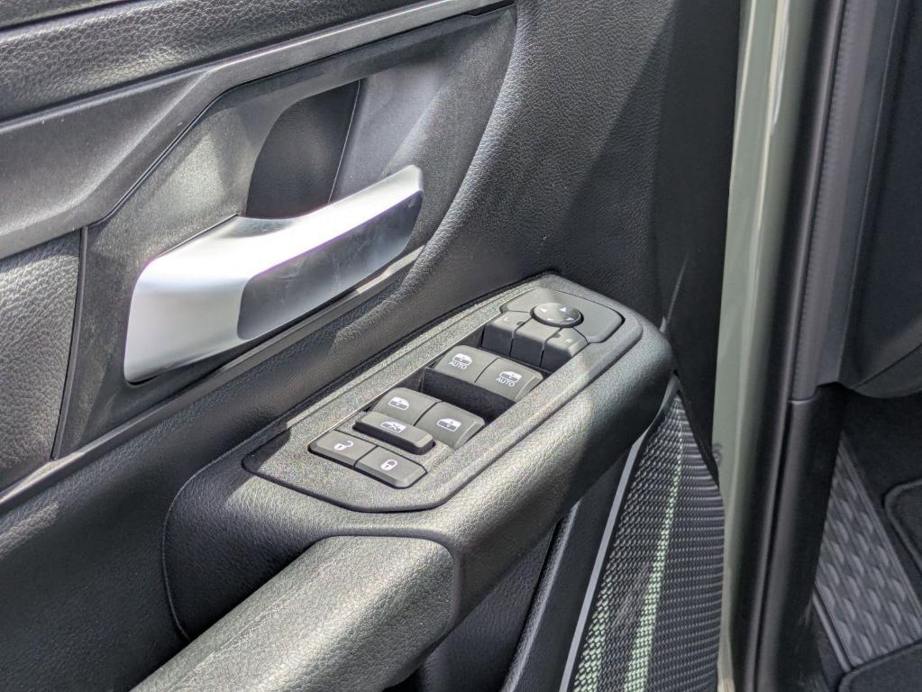 new 2025 Ram 1500 car