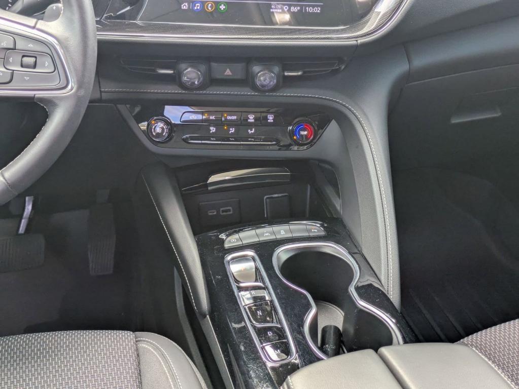 used 2023 Buick Envision car, priced at $26,795