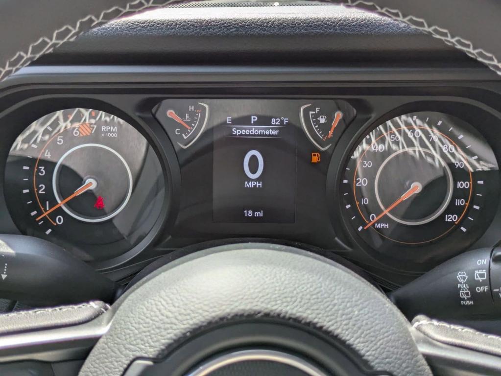 new 2025 Jeep Wrangler car, priced at $42,376