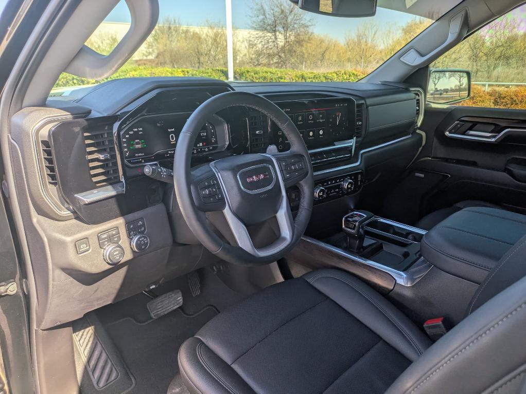 used 2024 GMC Sierra 1500 car, priced at $58,900