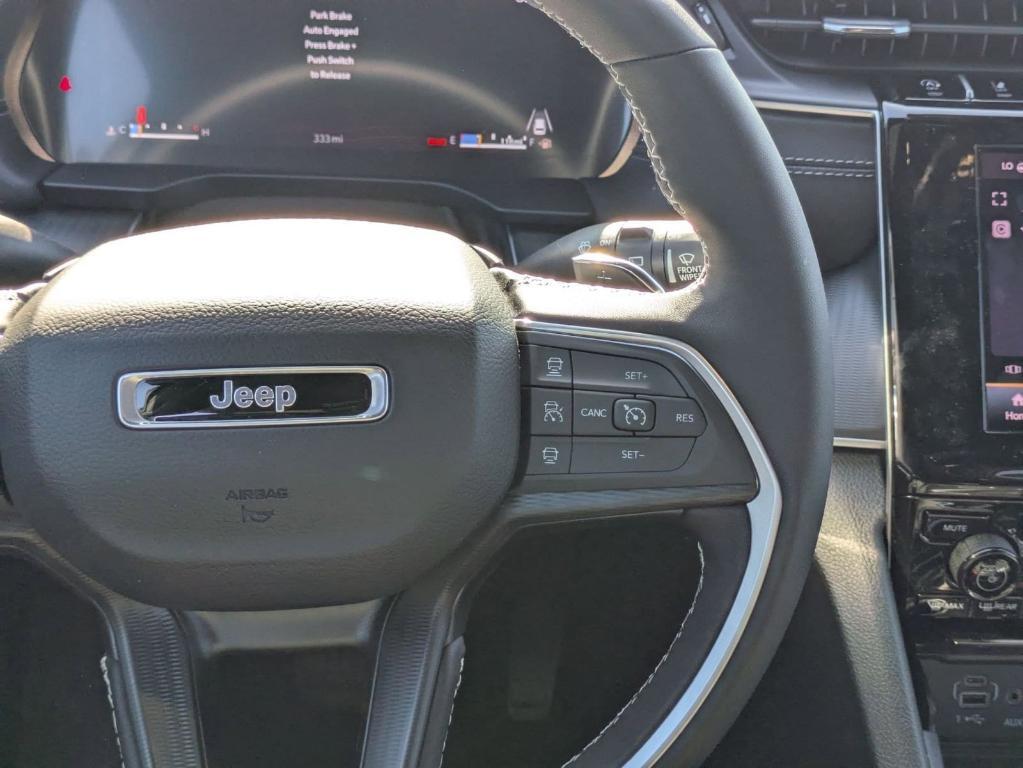 new 2025 Jeep Grand Cherokee car, priced at $38,730