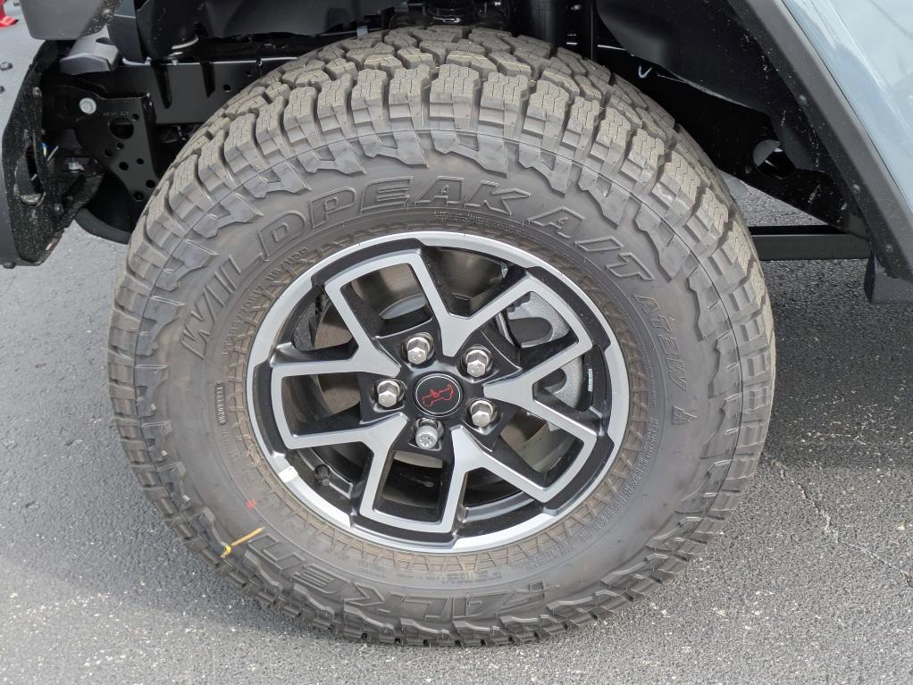 new 2025 Jeep Gladiator car, priced at $59,040