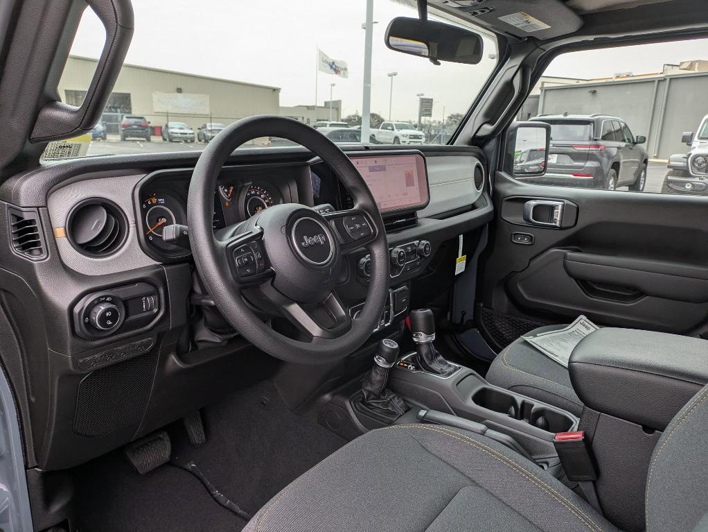 new 2025 Jeep Gladiator car, priced at $39,850